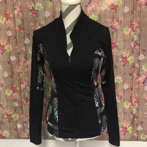Jessica Simpson “The Warm up” jacket